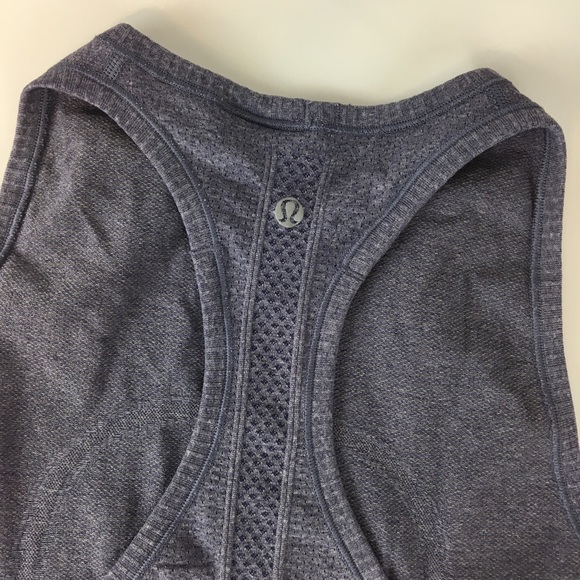 Lululemon tank - Picture 6 of 7